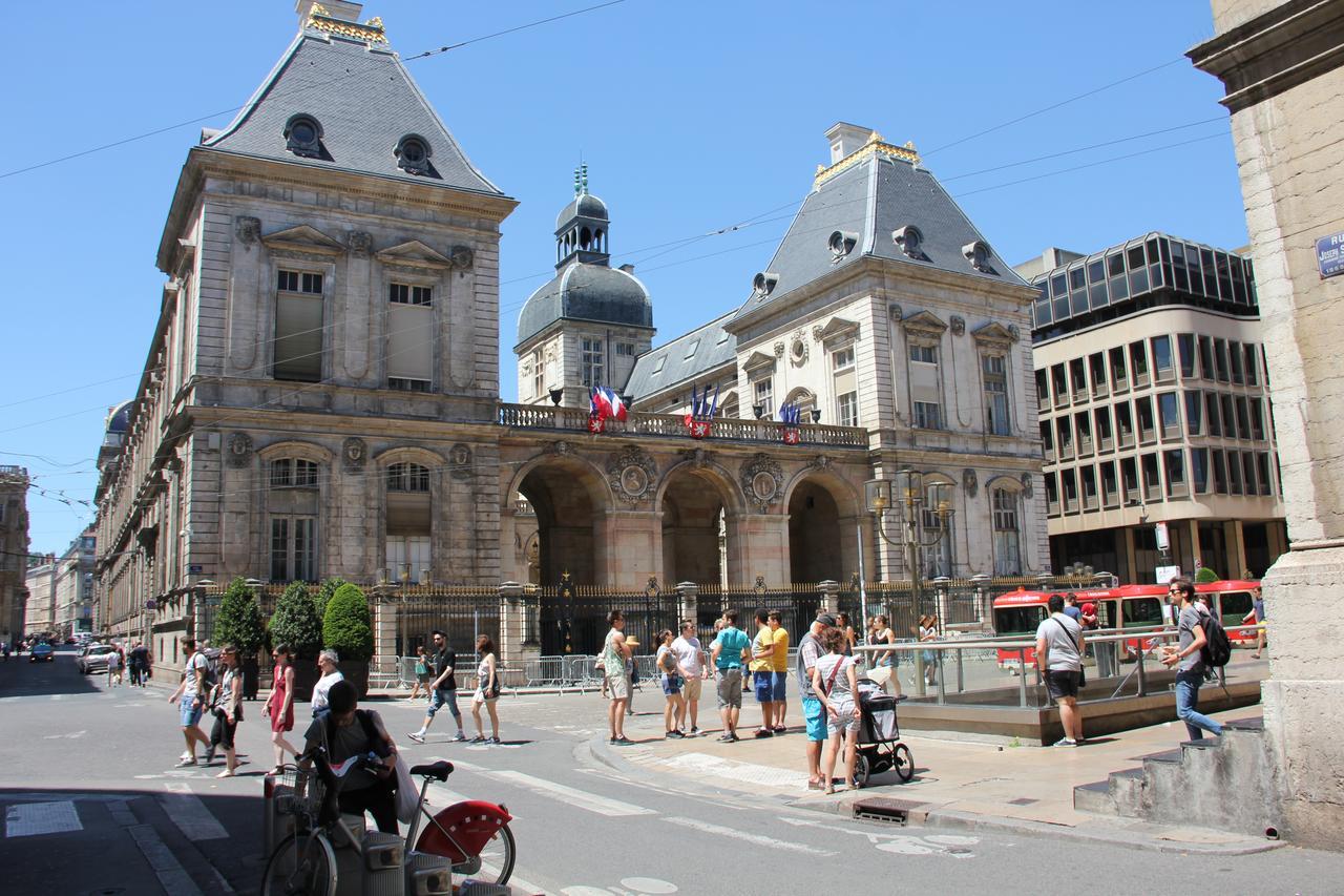 Loge De L'Opera Bed and Breakfast Lyon Eksteriør billede